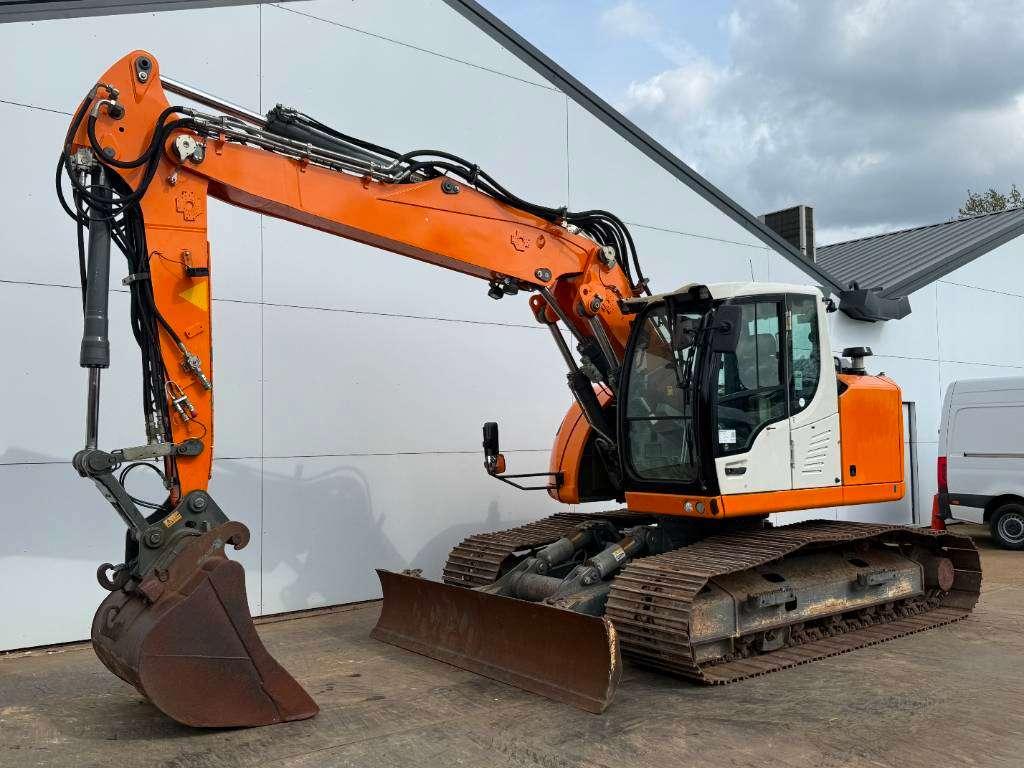 Liebherr R920 Compact - Blade / Triple Boom / Quick Coupler Photo 2