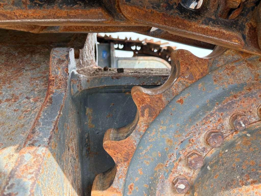 Liebherr R920 Compact - Blade / Triple Boom / Quick Coupler Photo 24