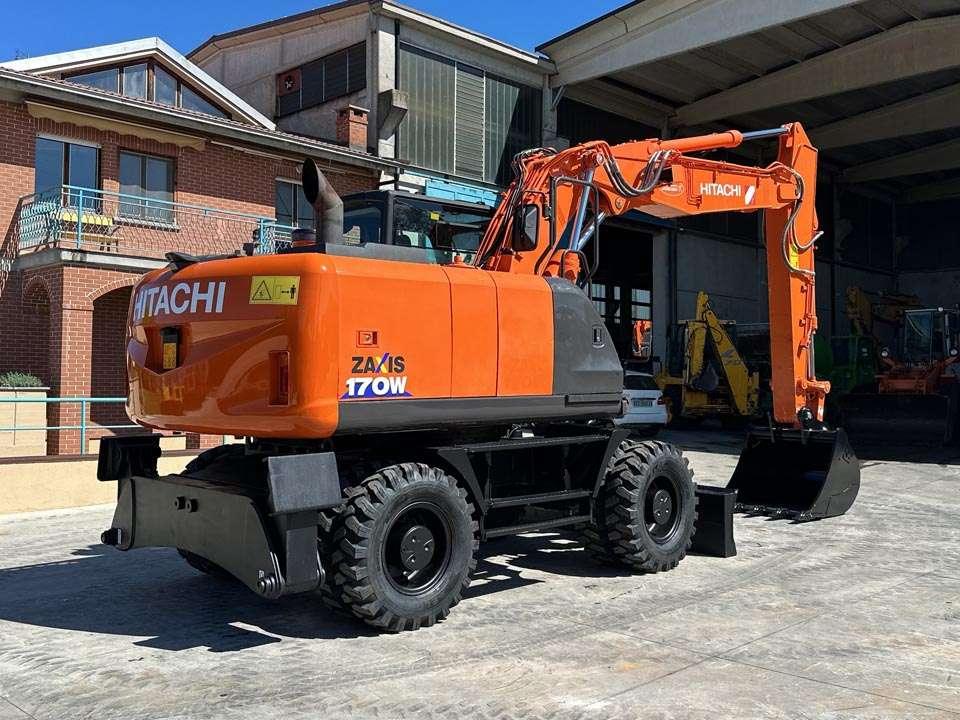 Hitachi ZX170W-5B 4X4 Photo 25