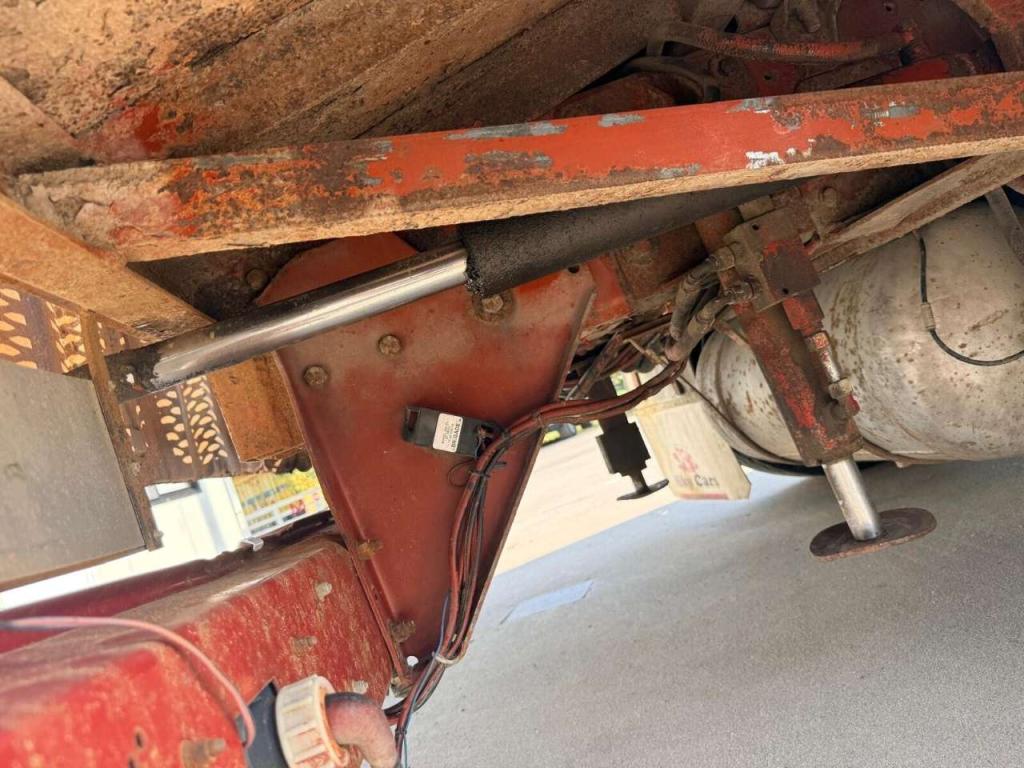 Fiat Iveco 240 32 Photo 9