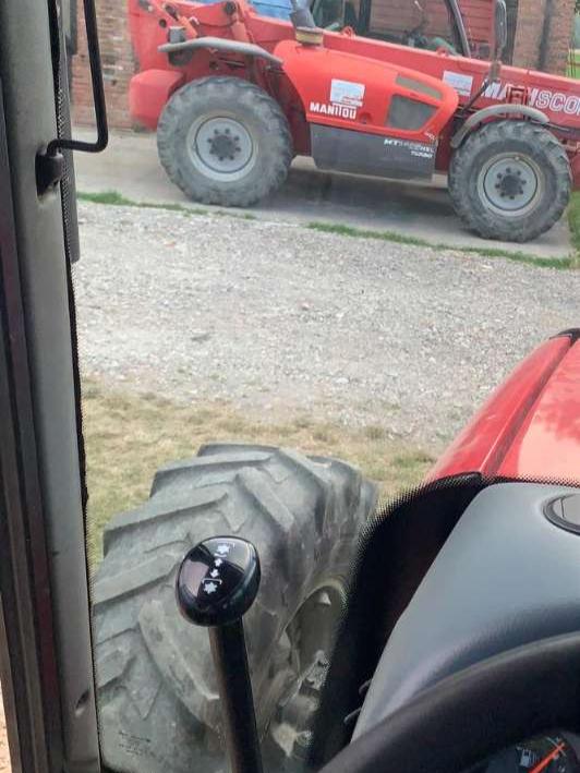Massey Ferguson 4445 Photo 8