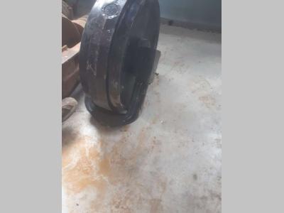 Roue folle pour Daewoo solar 340  solar 330 en vente par Off Meccaniche Bonanni di B.