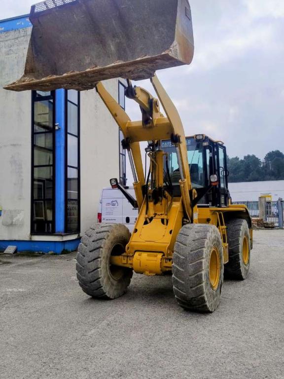 Caterpillar 928G Photo 2