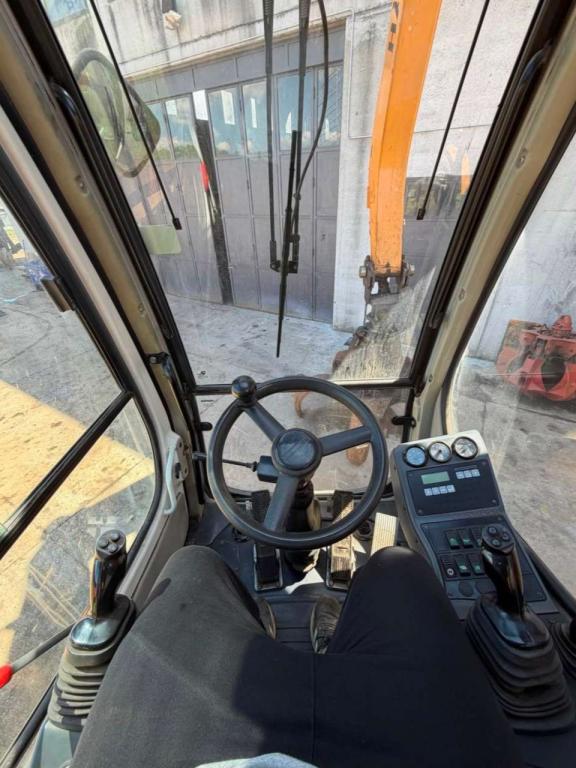 Liebherr A 316 Litronic Photo 5