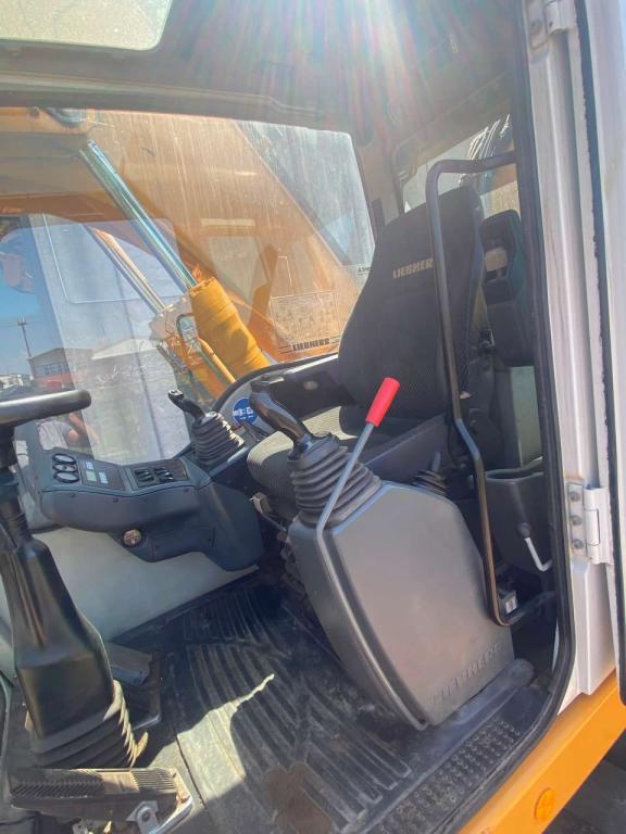 Liebherr A 316 Litronic Photo 8