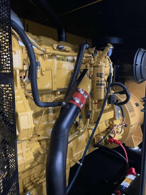 Caterpillar DE715GC - 715 kVA Stand-by Generator - DPX-18224 Photo 17