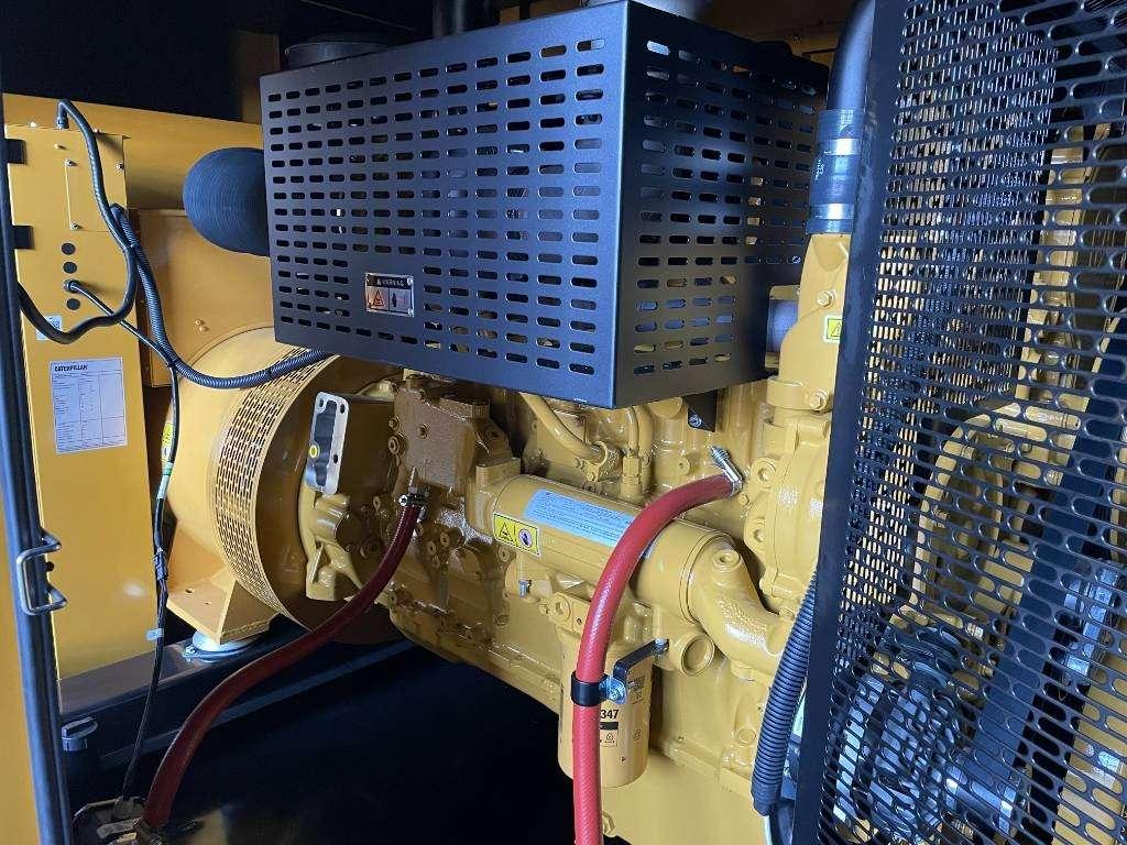 Caterpillar DE715GC - 715 kVA Stand-by Generator - DPX-18224 Photo 18