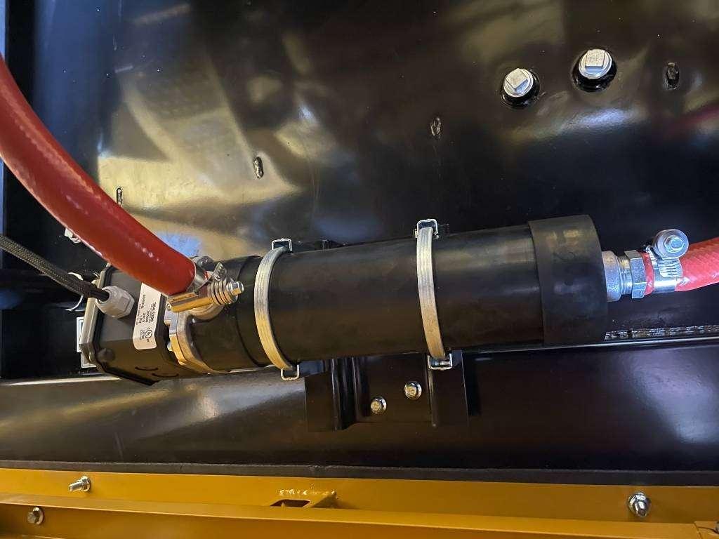 Caterpillar DE715GC - 715 kVA Stand-by Generator - DPX-18224 Photo 19