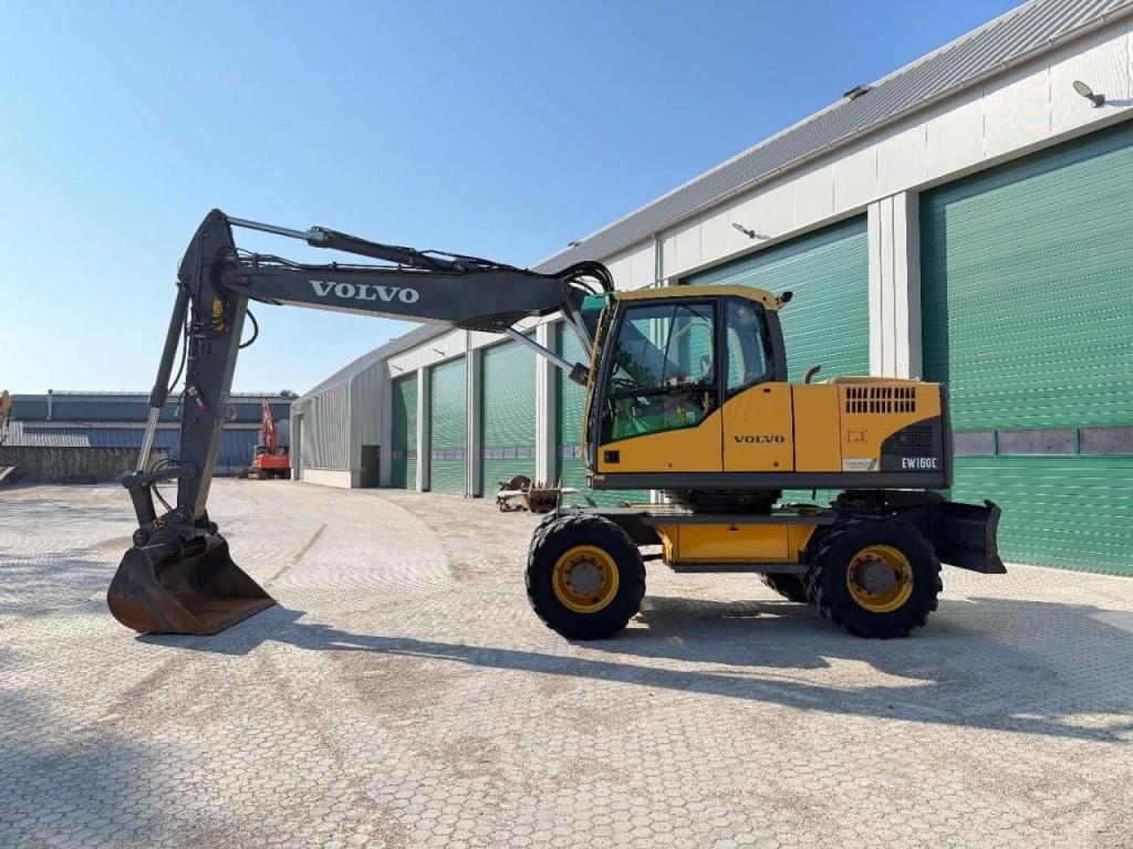 Volvo EW160C ONLY 4319 ORIGINAL HOURS! Photo 3