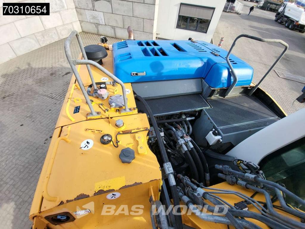 Liebherr R936 LC R 936 Photo 16