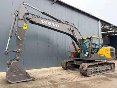 Volvo EC210 en vente par Smitma B.V.