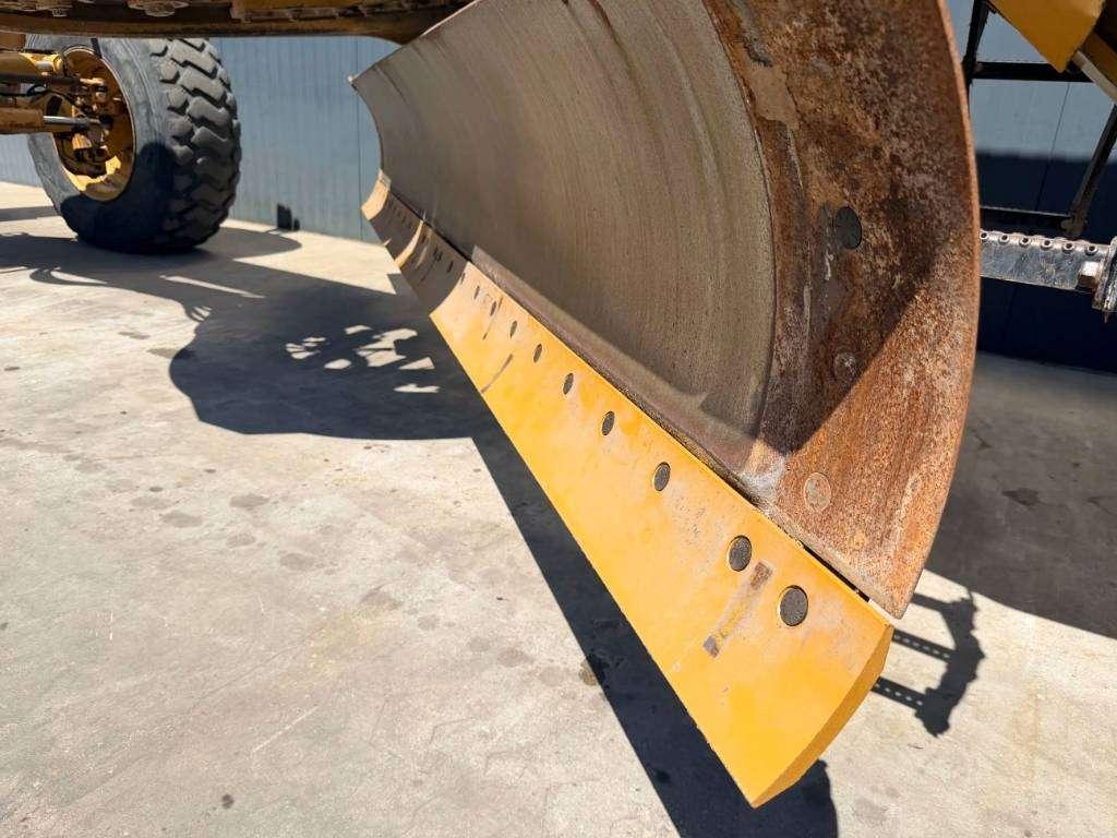 Caterpillar 140H II - CE Photo 15