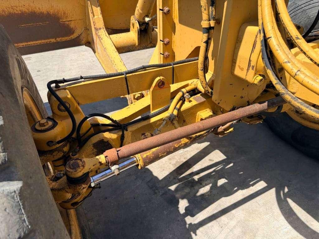 Caterpillar 140H II - CE Photo 17