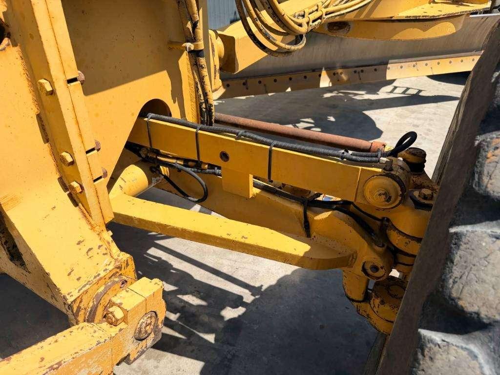 Caterpillar 140H II - CE Photo 18