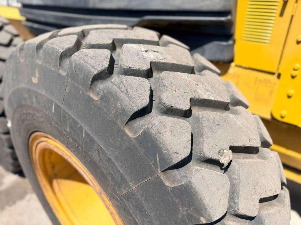 Caterpillar 140H II - CE Photo 29