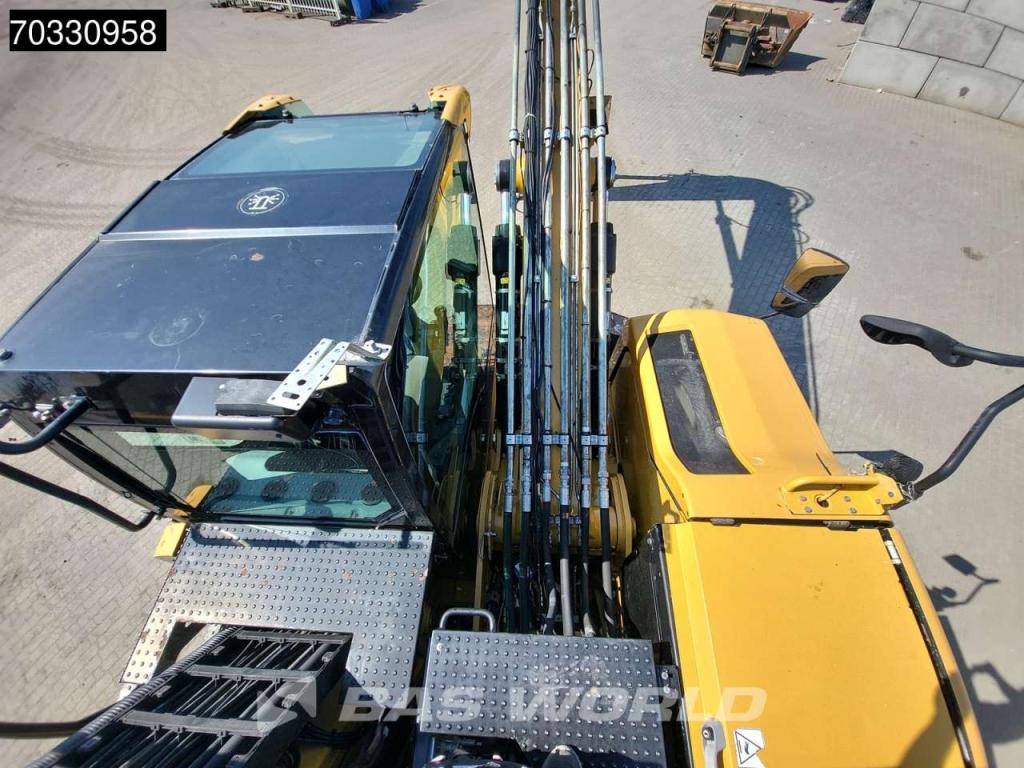 Caterpillar MH3024 Dutch Machine Photo 23