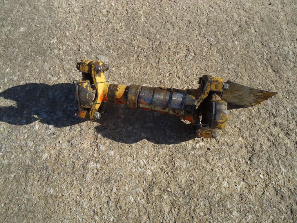 Arbre de transmission pour Fiat Hitachi FR220 Photo 4
