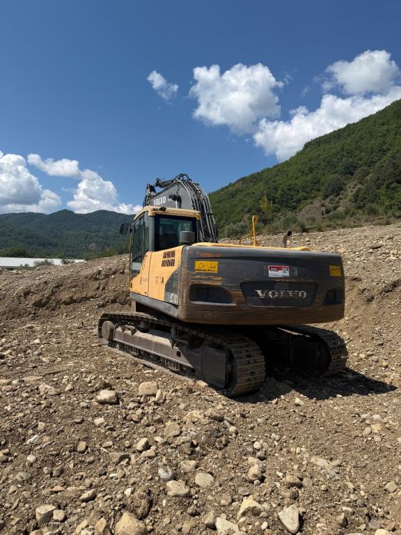 Volvo EC 210 CNL Photo 4