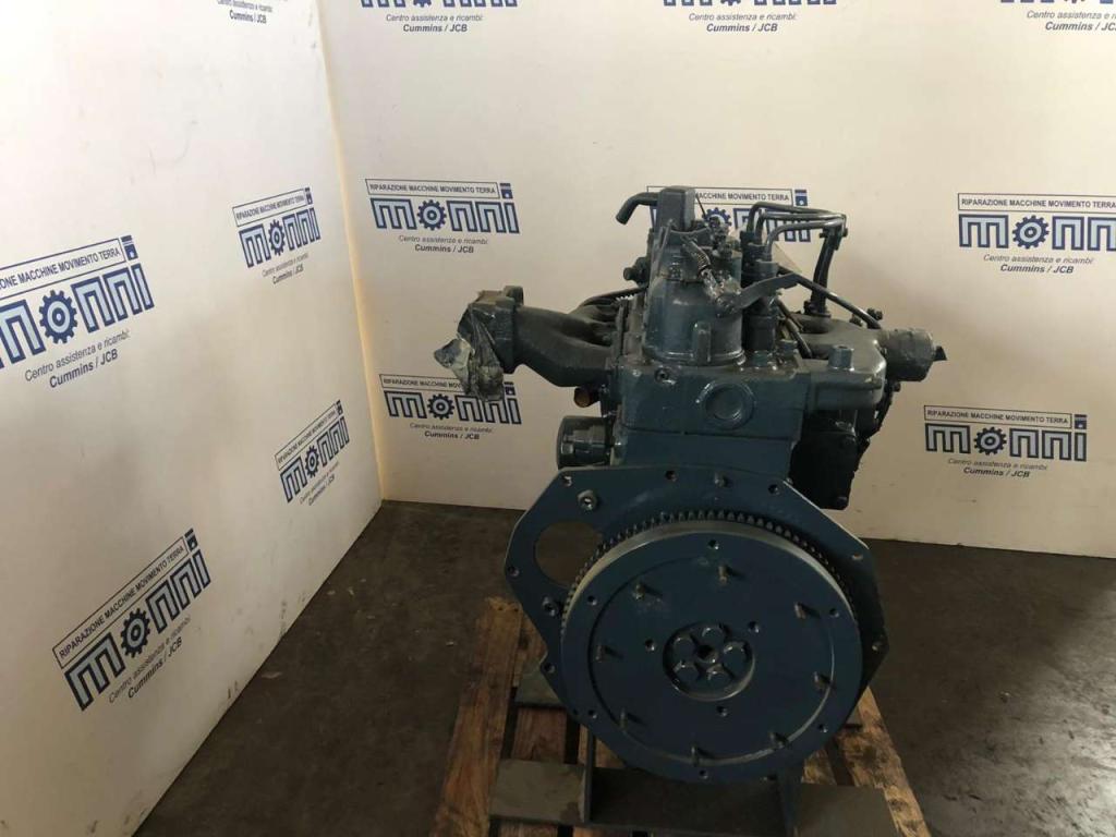 Kubota D850 Photo 4