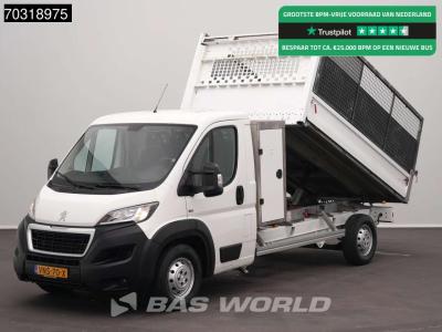 Peugeot Boxer 160PK Kipper met Kist Trekhaak Airco Euro6 Tipper Benne Kieper Airco Trekhaak en vente par BAS World B.V.