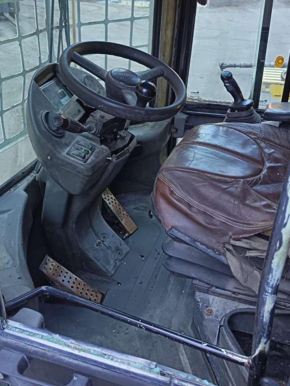 Cabine pour Liebherr L 512 Photo 8