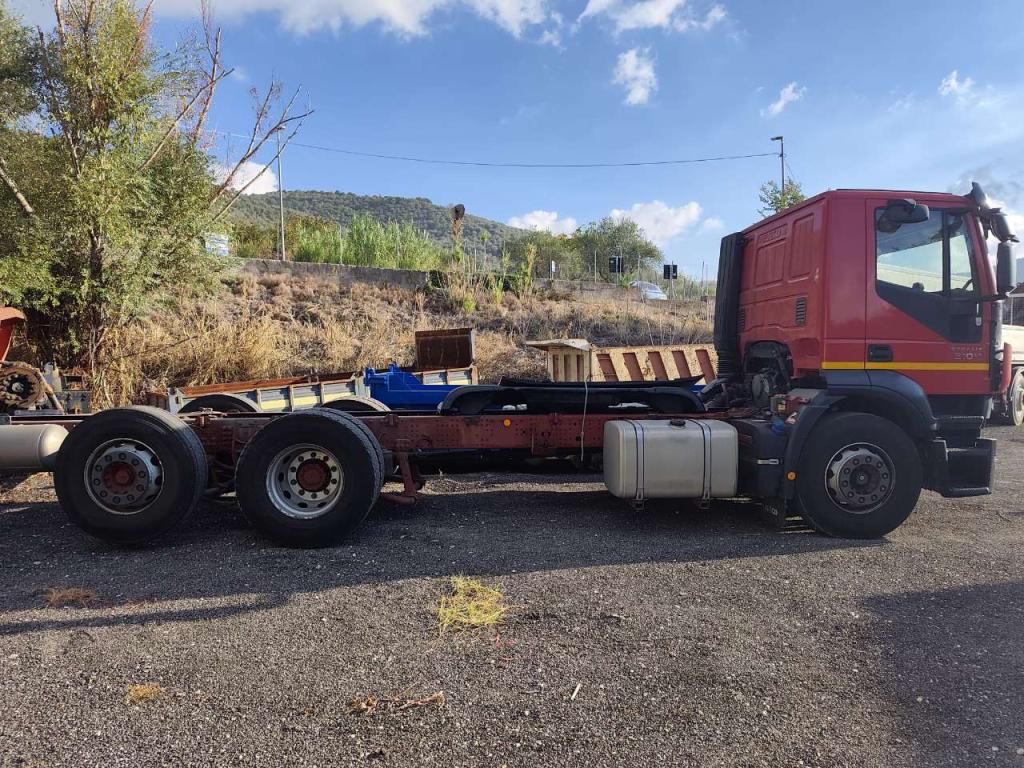 Iveco STRALIS HI-STREET 260S31 Photo 19