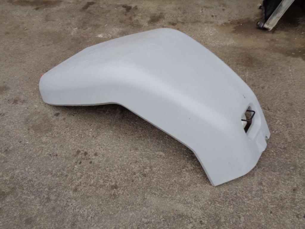 Capot et panneau de carrosserie pour New Holland- Fiat Kobelco E 80 Photo 1