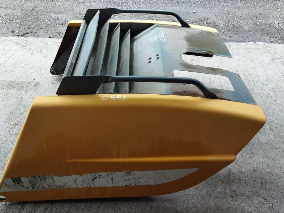 Capot et panneau de carrosserie pour Liebherr L 554 Photo 3