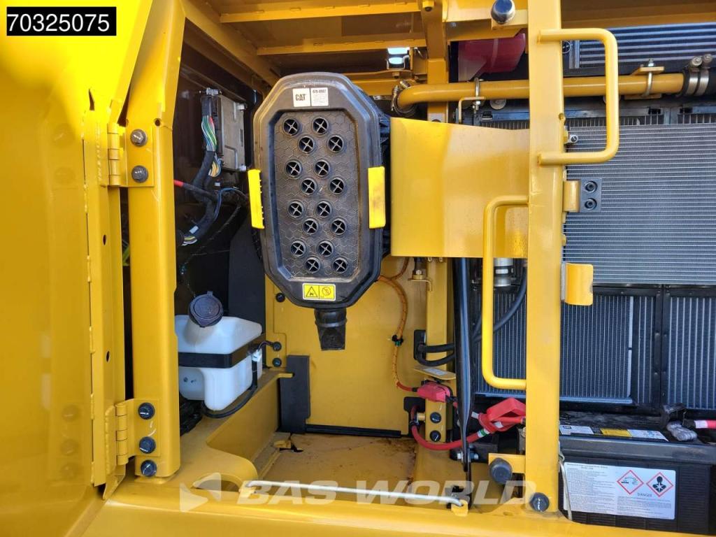 Caterpillar 324 Photo 23