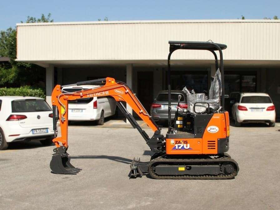 Hitachi ZX17U-6 YR Photo 2
