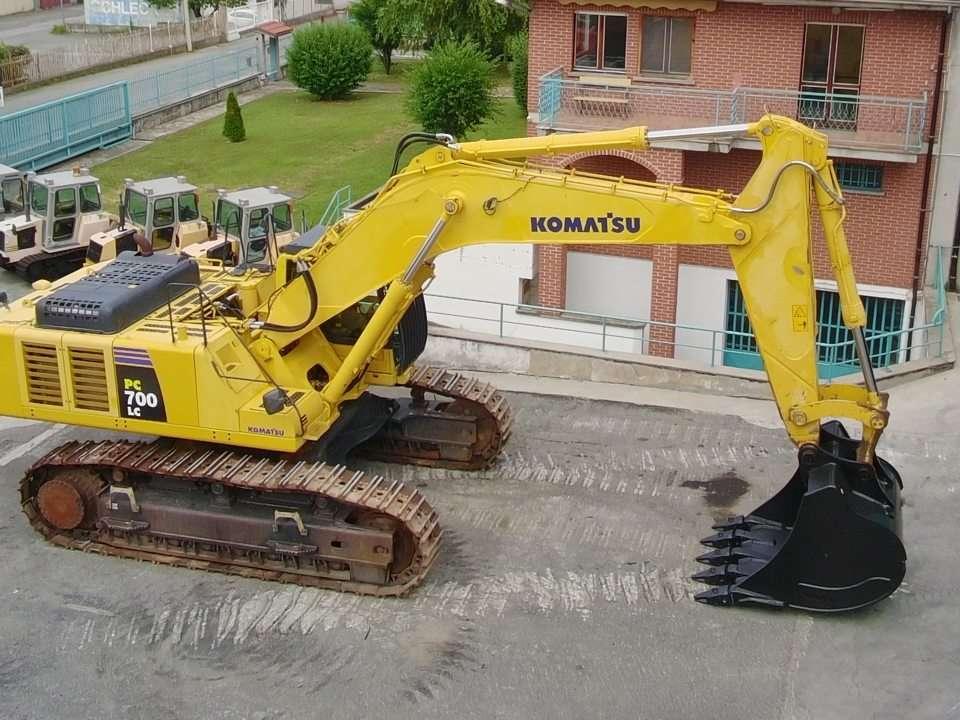 Komatsu PC700 LC-8E0 Photo 13