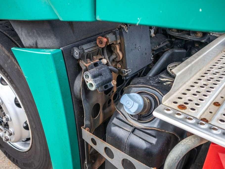 Mercedes-Benz ACTROS 1845 LS+E5 Photo 10