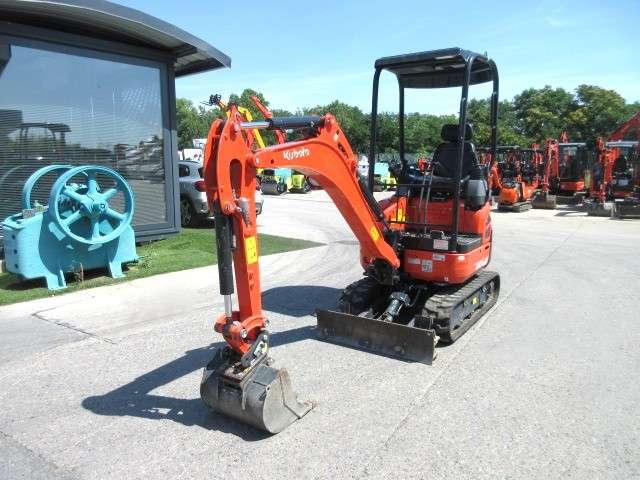 Kubota U17-3a Photo 2