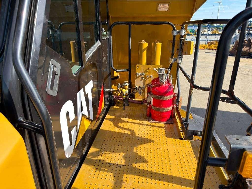 Caterpillar 772G Photo 15