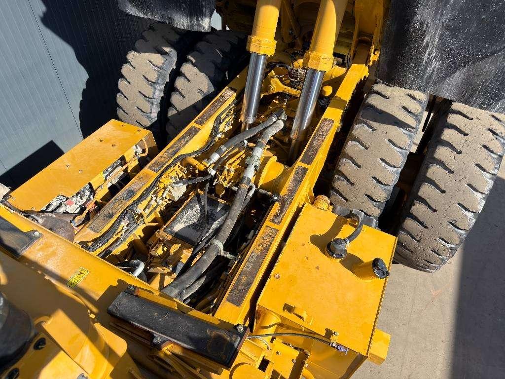 Caterpillar 772G Photo 29
