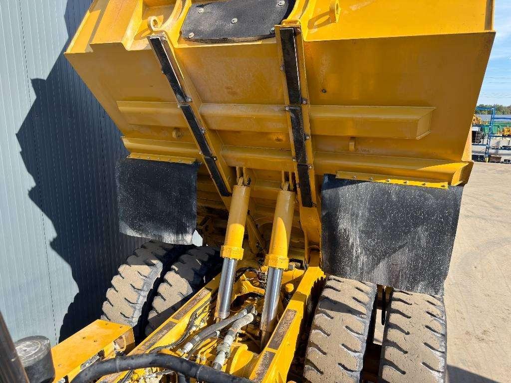 Caterpillar 772G Photo 30