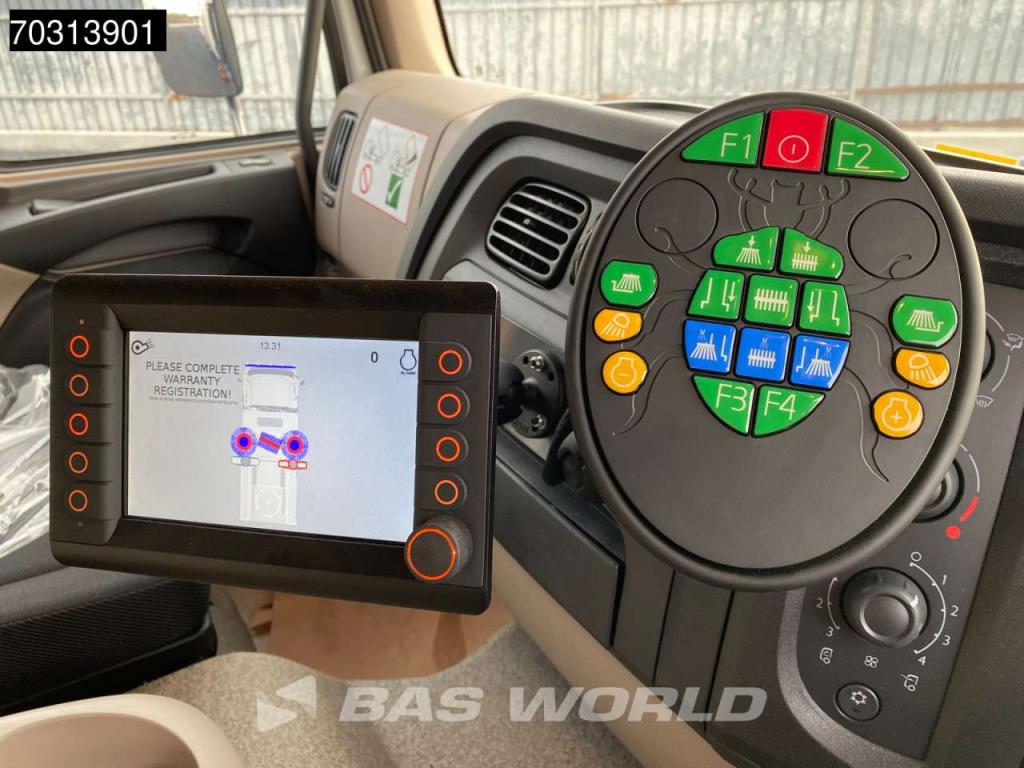 Daf XB 230 4X2 NEW! Scarab 6.35m3 Sweeper 3 Brushes Automatic Euro 6 Photo 23