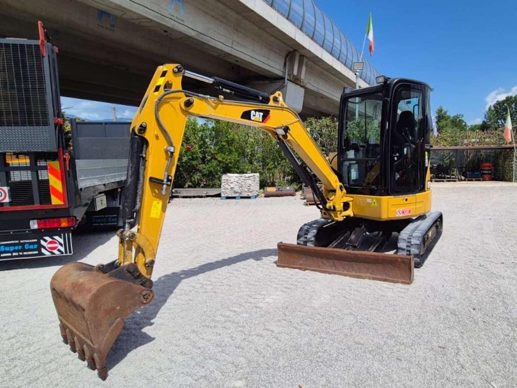 Caterpillar 303.5ECR Photo 1