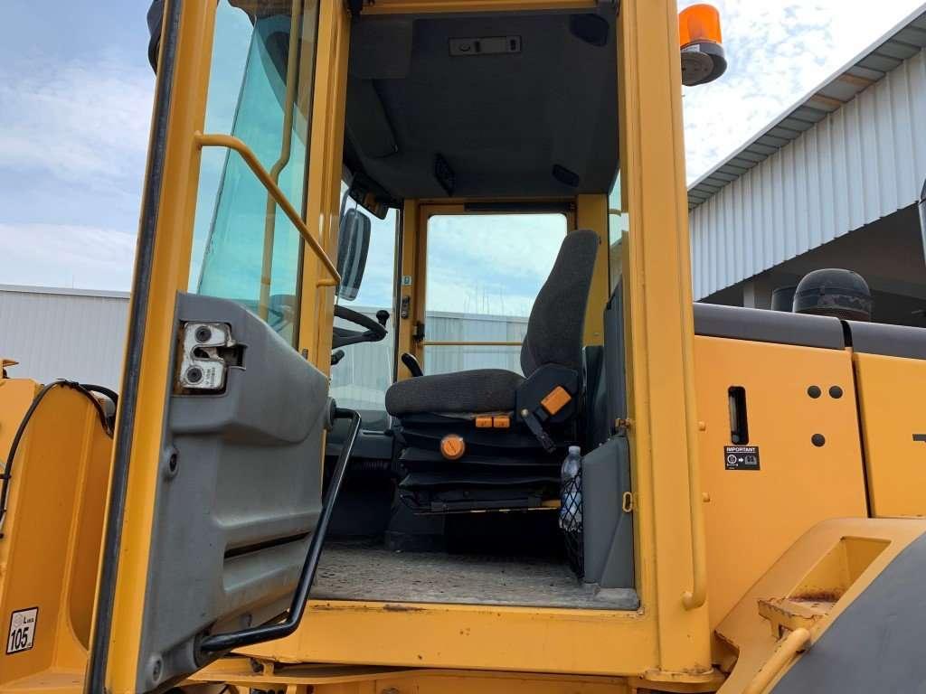 Volvo L70E Photo 6