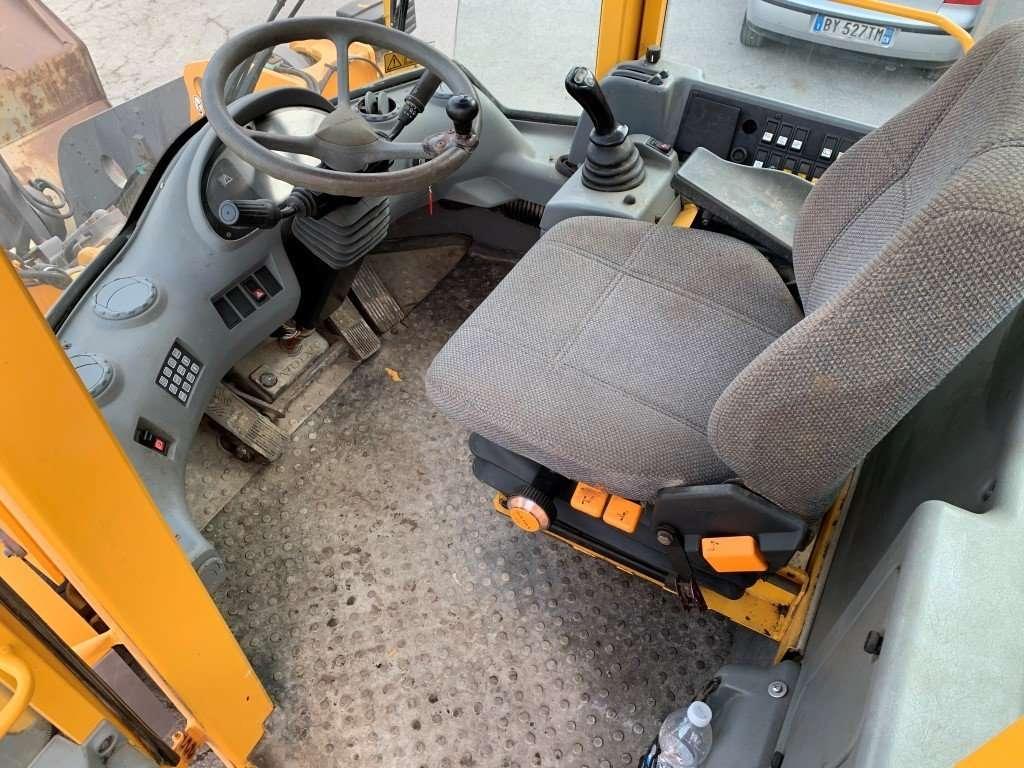 Volvo L70E Photo 7