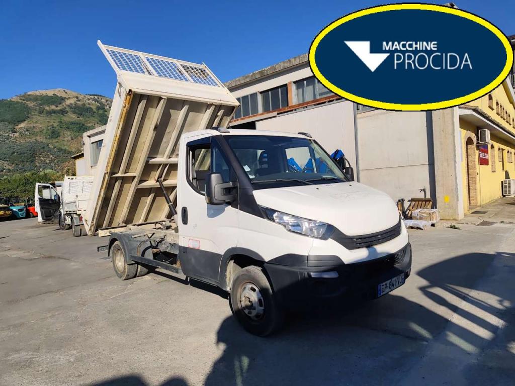 Iveco DAILY 35-120 Photo 1