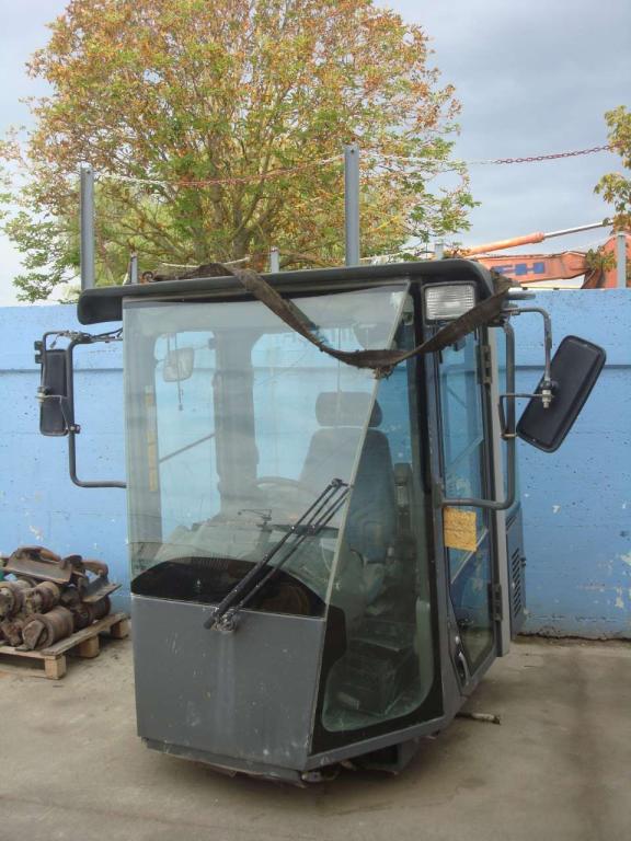Cabine pour Hitachi ZW220-ZW250-ZW310 Photo 1