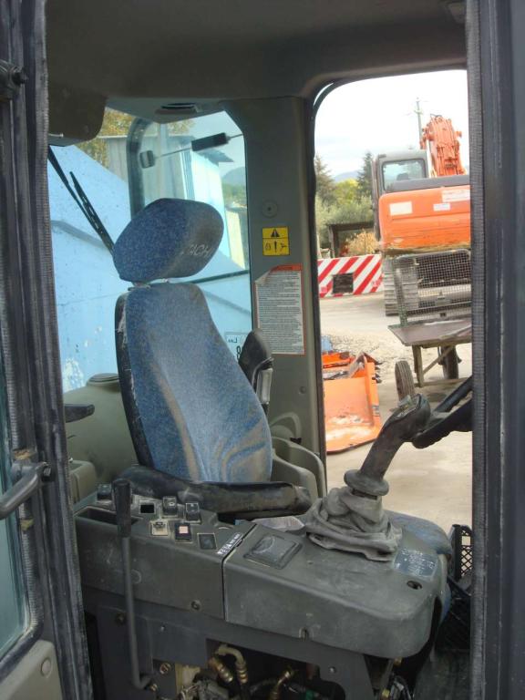 Cabine pour Hitachi ZW220-ZW250-ZW310 Photo 3