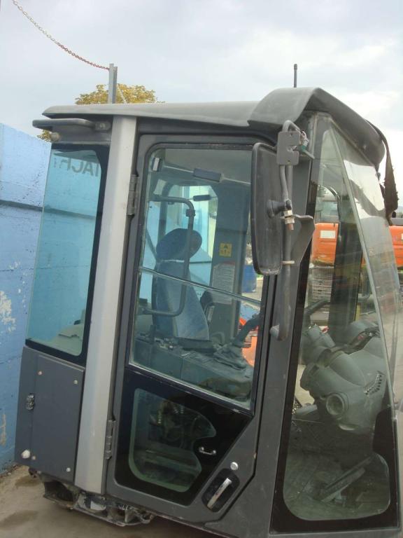 Cabine pour Hitachi ZW220-ZW250-ZW310 Photo 4