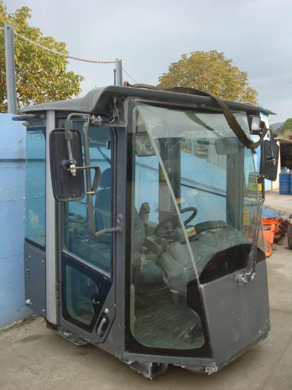 Cabine pour Hitachi ZW220-ZW250-ZW310 Photo 7