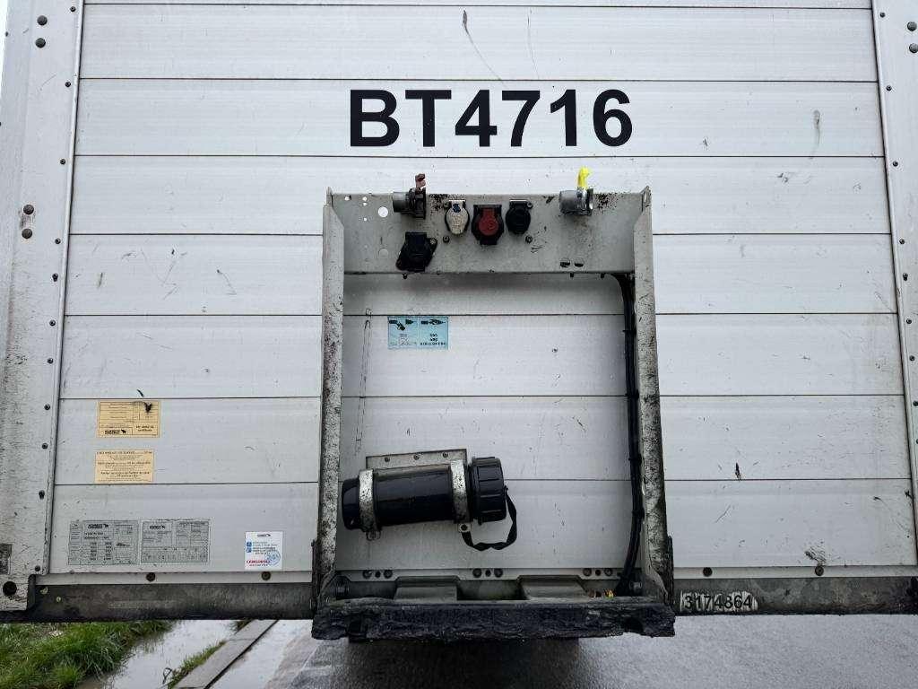 Schmitz Cargobull SCB*S3T Drankentrailer / 3 Axles / Speed Curtain Photo 15