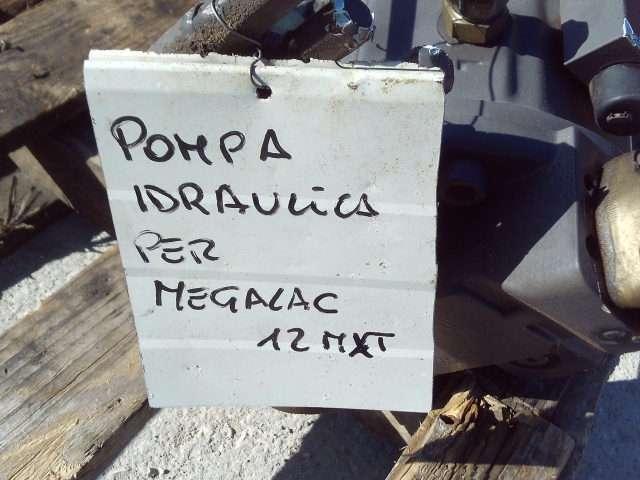 Pompe hydraulique pour Mecalac 12MXT Photo 7