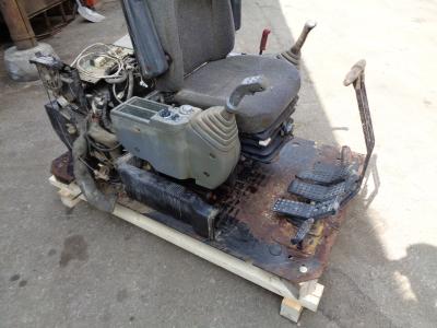 Console de commande / Plateforme de commande pour Fiat Hitachi Ex 355 en vente par PRV Ricambi Srl