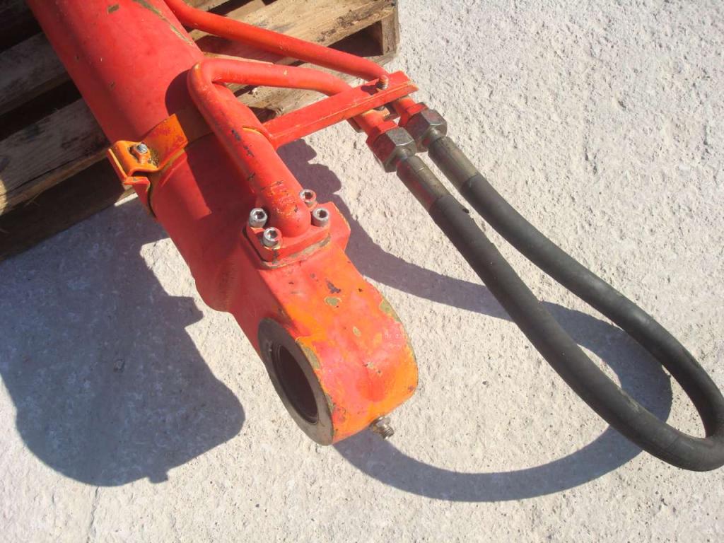 Piston pour pelle (stick) pour Fiat Hitachi 150W.3/150.3 Photo 2