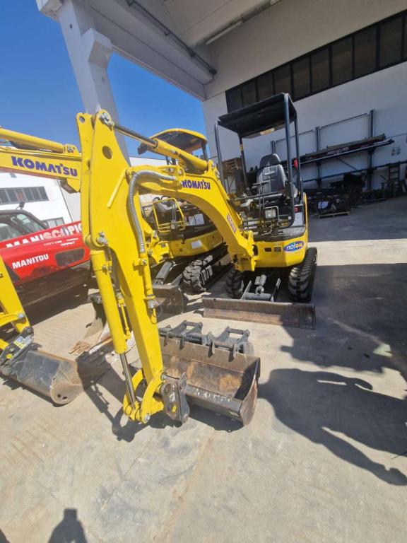 Komatsu PC18MR-5 Photo 1